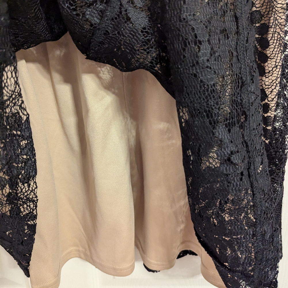 Lulus black beige lace dress skater fit and flare V neckline size small - Picture 5 of 8